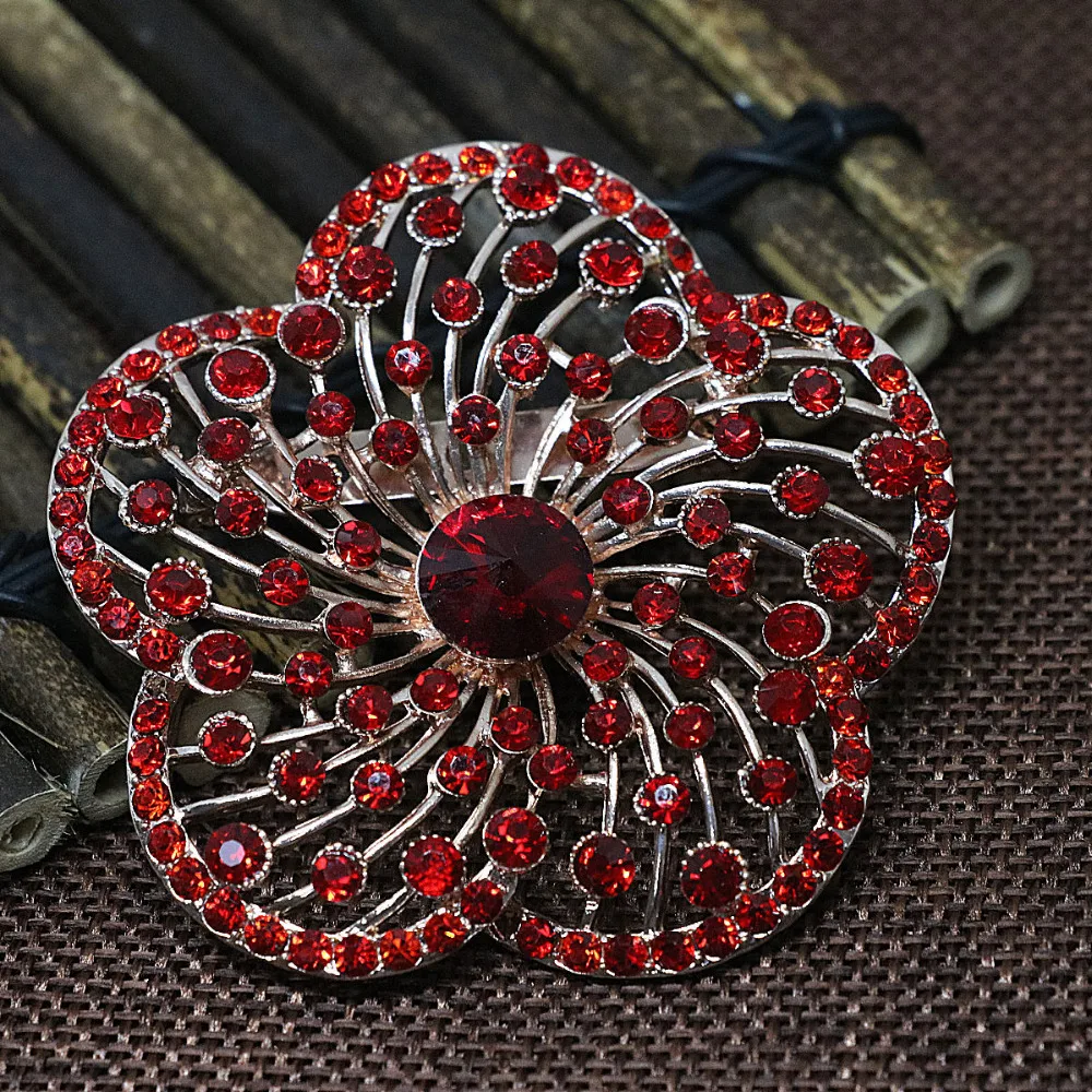 Женская Брошь с крупным цветком брошь золотого цвета бусинами и кристаллами