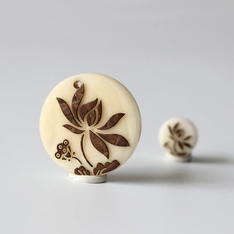 Подвеска ввиде цветка лотоса для ожерелья ручной работы из натурального