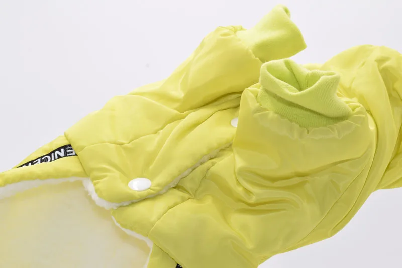 Золотисто-зеленые цвета, размеры S-xxl, четыре ноги, теплая одежда для домашних животных с блестящими зеркальными наклейками, вышитый комбинезон для собак, зимняя одежда для собак