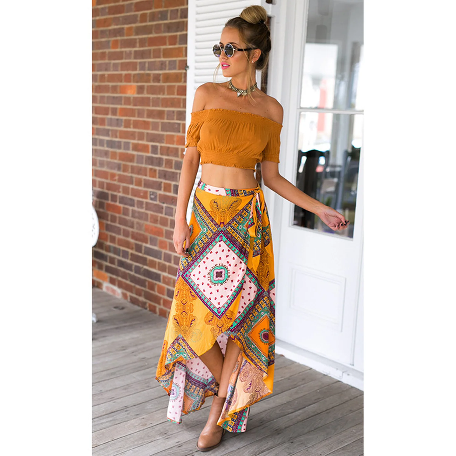 Женская юбка с принтом в богемном стиле асимметричным подолом горчичного и