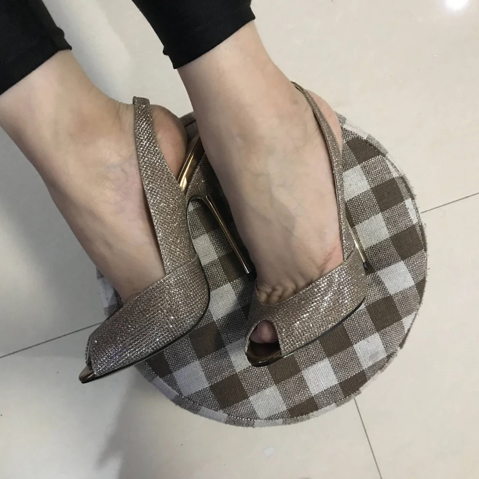 Женские туфли на шпильке железной Босоножки высоком каблуке Пикантные с