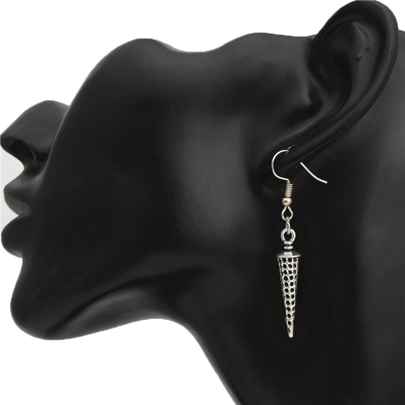 1 пара 3D треугольной пирамиды Женские Висячие серьги простой стиль ювелирные