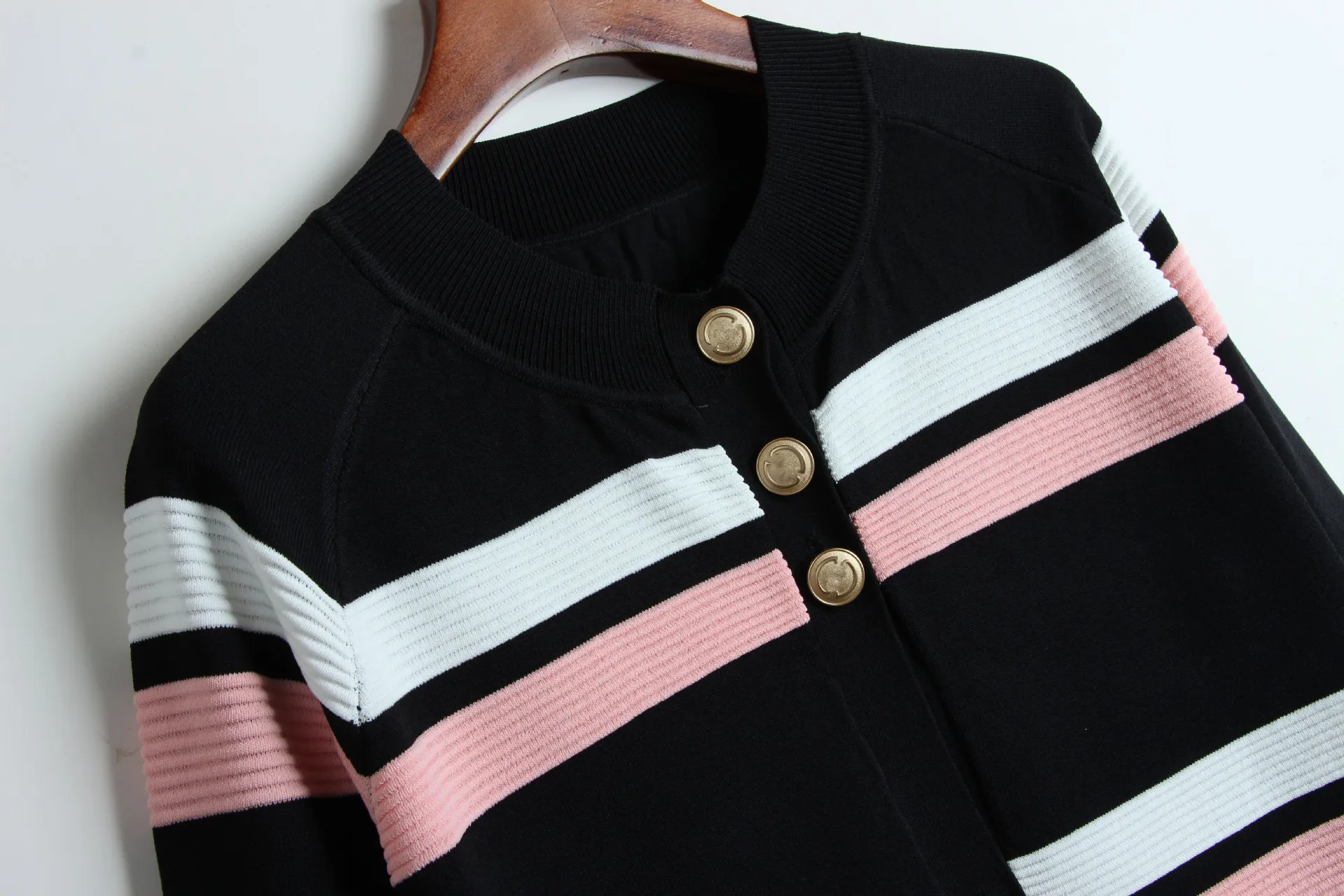 Hit Color Striped Cardigan Sweater 2019 Spring Single Breasted Womens Ladies Brand Runway Knitted Coat Outwear |