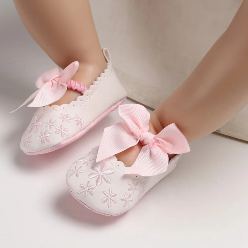 

First Walker Baby Girl Shoes 2019 Baby Bowknot Cotton Toddler Princess First Walkers Girls Kid Shoes Wholesale