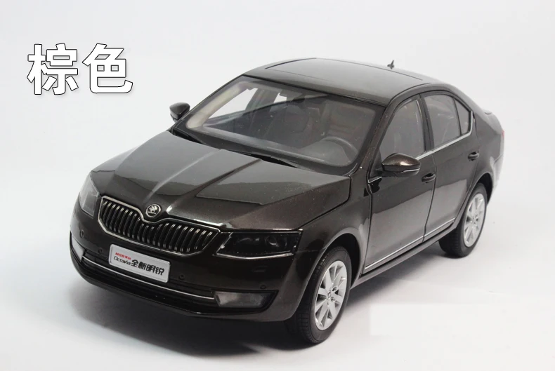 

1:18 Diecast Model for Skoda Octavia 2014 Brown Liftback Alloy Toy Car Miniature Collection Gifts