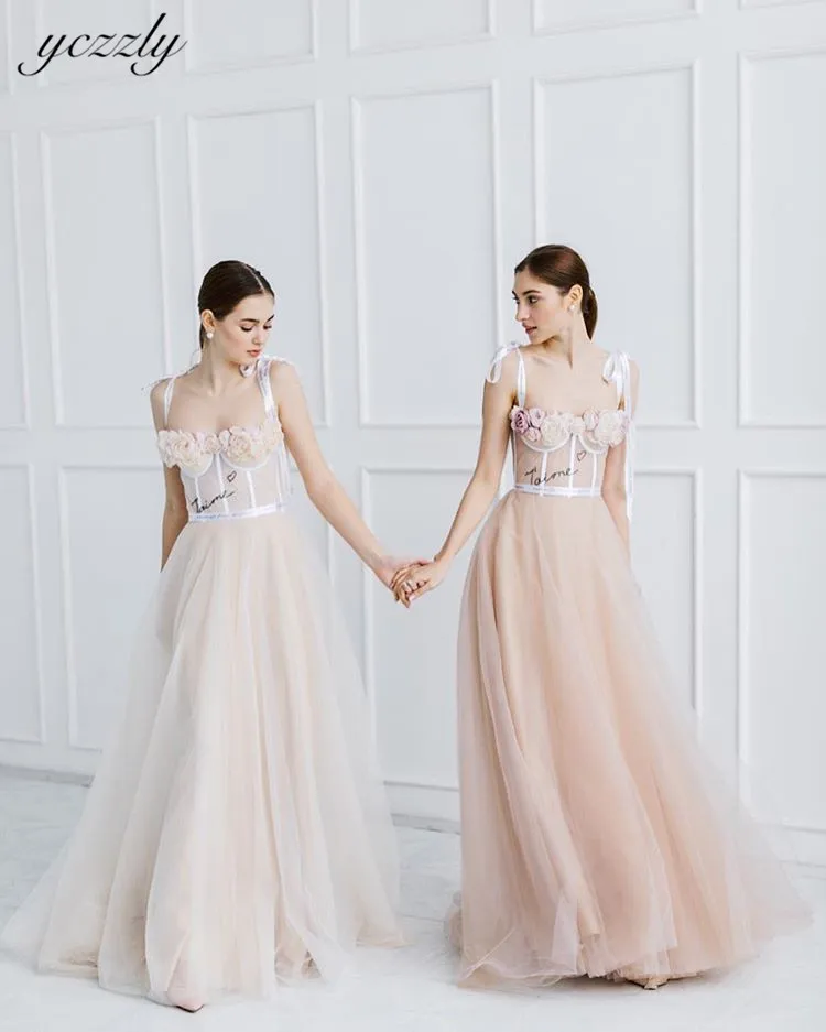 Robe De Mariage Романтический А силуэт на тонких бретелях с цветочным рисунком размера