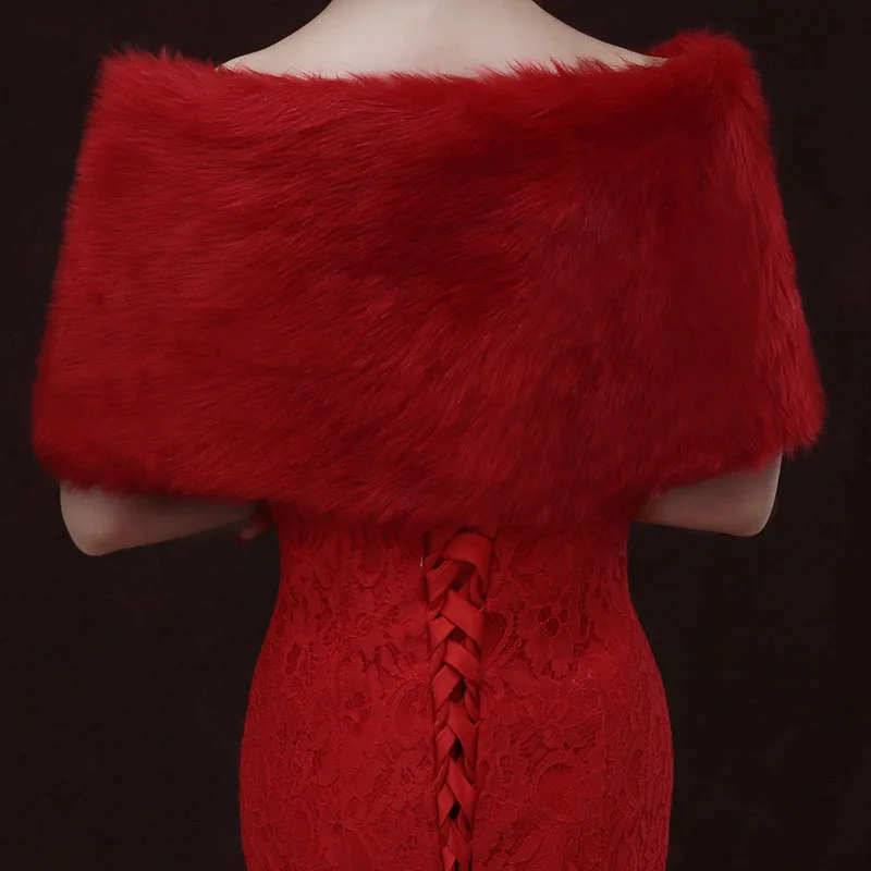 

U-SWEAR 2020 New In Winter Plain Dyed Faux Fur Warm Women Wedding Jackets One Size Wedding Accessories Bridal Wraps Shawls