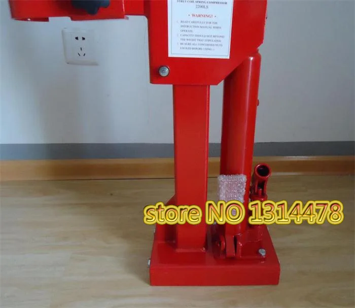 Пружинный компрессор также поставляет опору двигателя стенд для передачи пресс