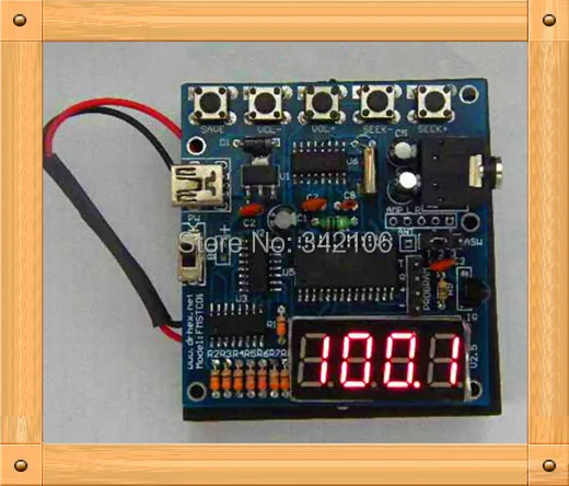 Бесплатная доставка! С MCU с пультом дистанционного управления FM радио SCM комплект