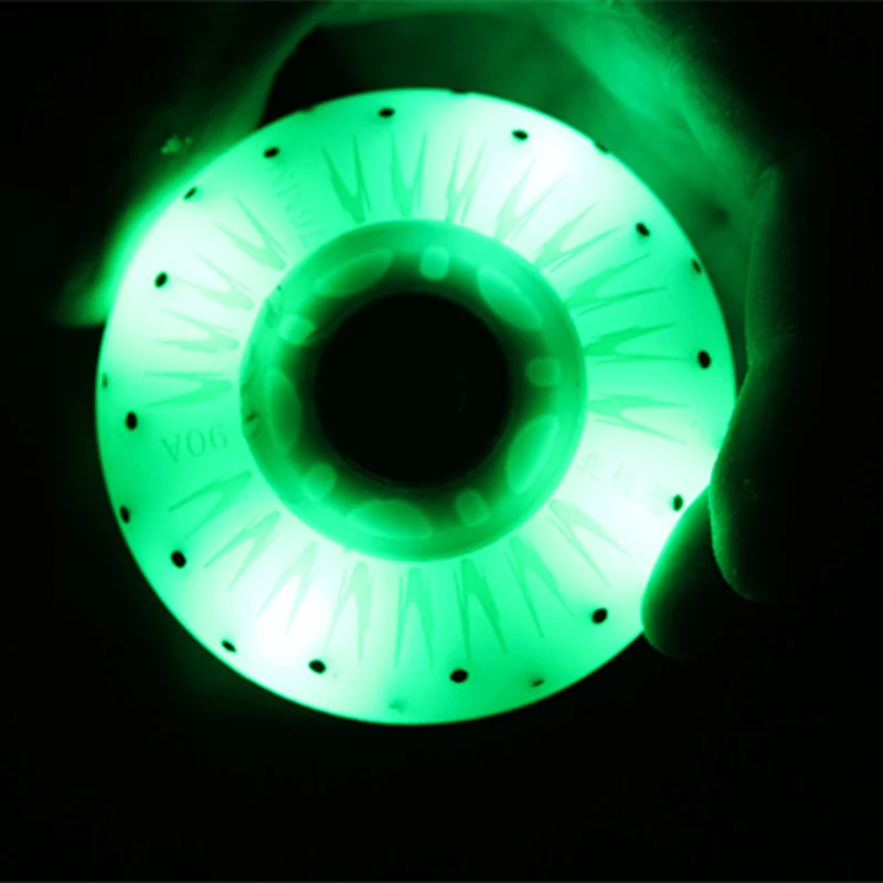 8 шт. светодиодный флеш-диск с пожарным камнем для роликовых коньков 90А