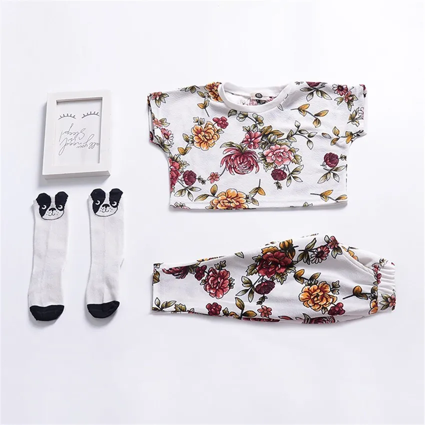 

Spring Summer 2019 Toddler Baby Girls Clothing Sets Korean Cotton Dot Short-sleeved Pants Kids Suits Girls Fashion Home Wear