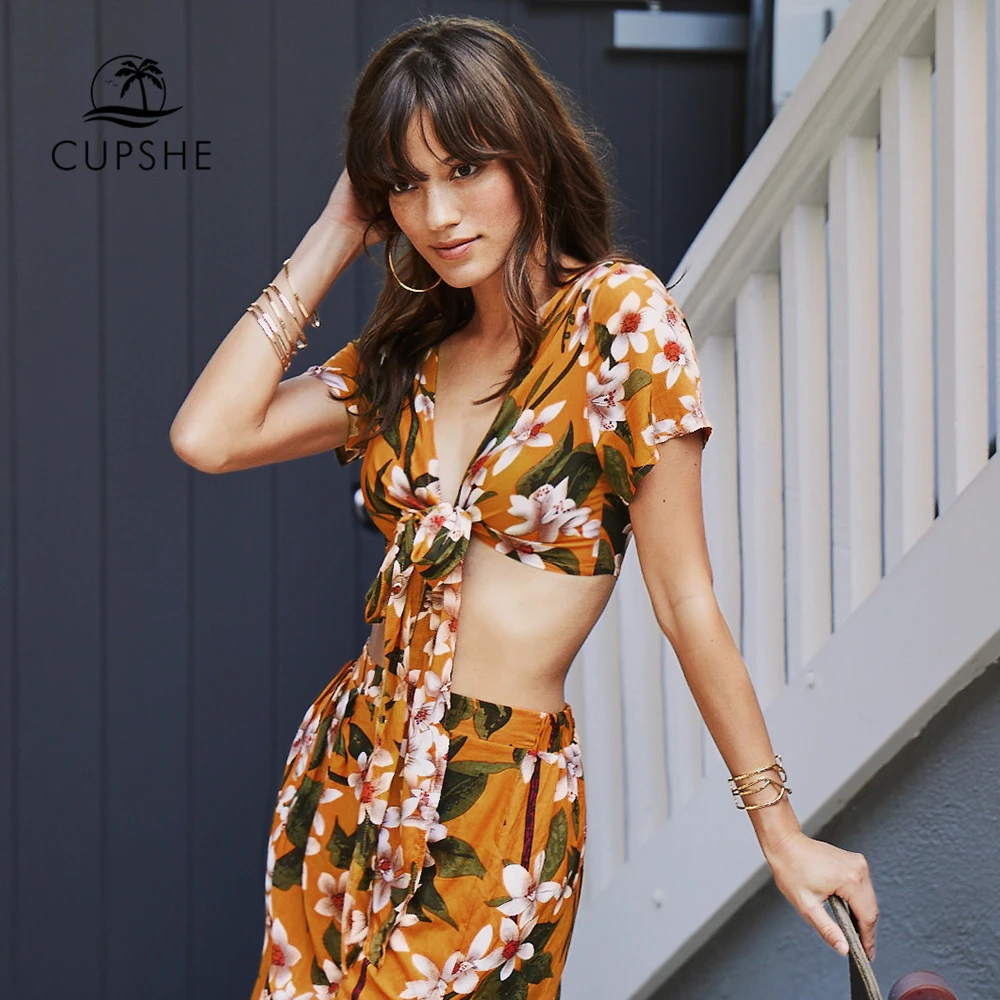 CUPSHE/желтое Цветочное платье из двух частей закрывающее 2019 женское повседневное