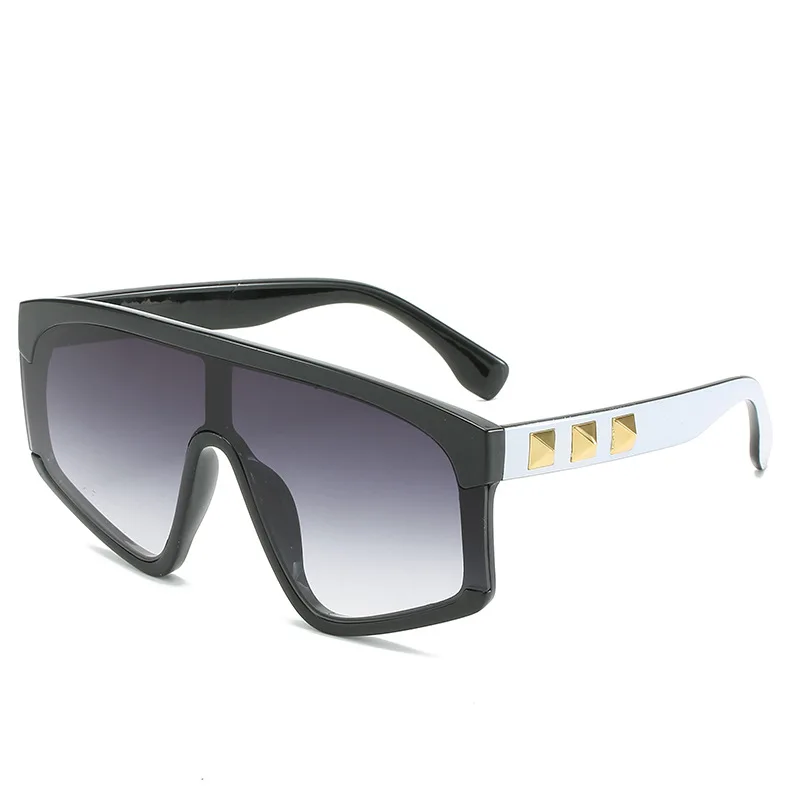 

New Retro Vintage Square Sunglasses Men and Women Brand Designer Fashion Oversized One-piece Sunglasses Personality Rice Nails