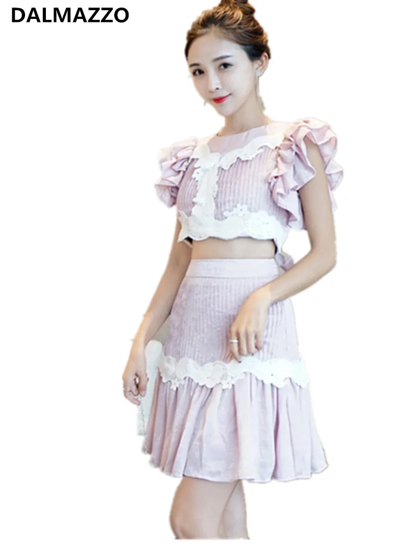 2018 новейшие Таиланд бренд Дизайн Для женщин взлетно посадочной полосы с рюшами