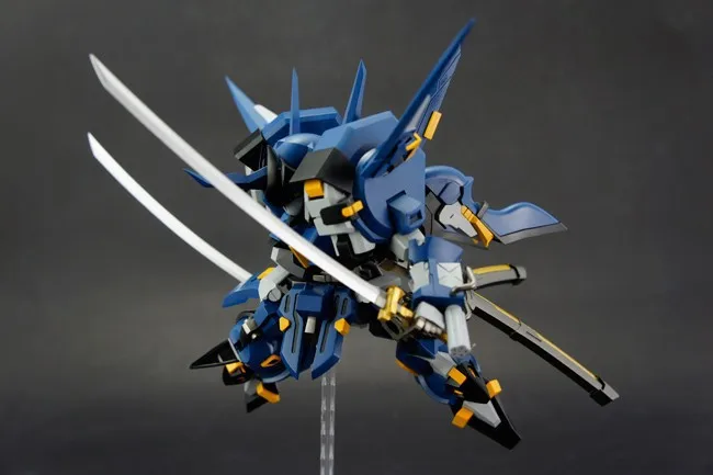 Комиксов клуб &quotв наличии&quot MC Gundam сборки модели &quotПоддержка робот войны&quot SD PTX