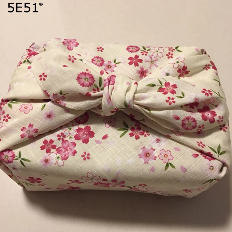 Женский Большой носовой платок furoshiki из хлопка 100%/Розовый Сакура с принтом 52