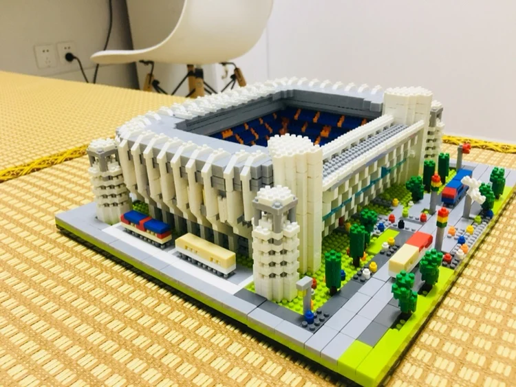 Алмазные блоки не совместимы с Legoed футбол клуб поле стадион модель строительные