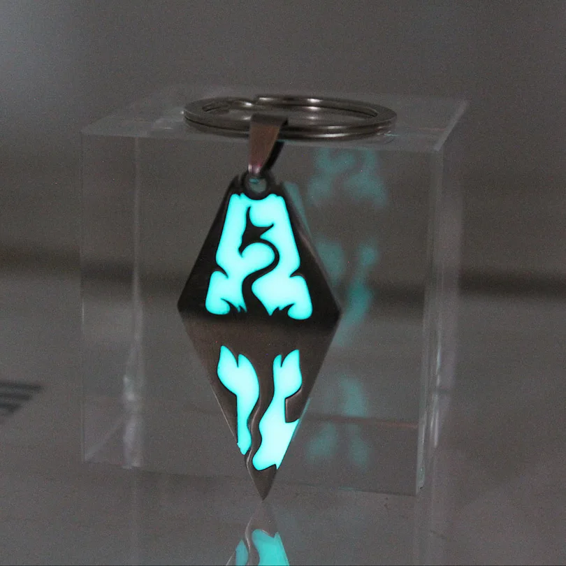 Брелок с драконом светящийся дракон Модная бижутерия подвеска светится в