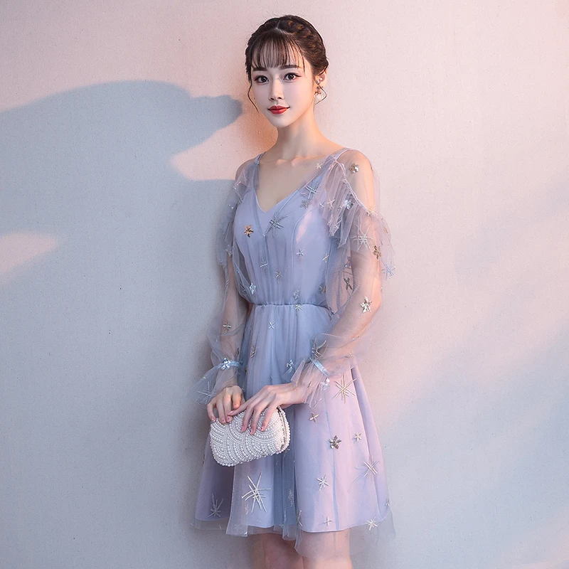 Коктейльное мини-платье He's Bride длиной выше колена вечерние V-образным вырезом и