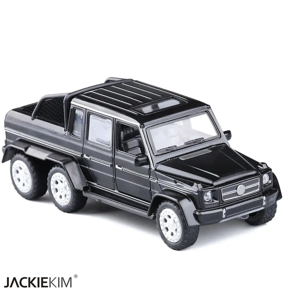 D Литой металлический игрушечный автомобиль 1:32 G63 пикапа с оттягивающейся спинкой автомобиля из сплава мигающий Musice Авто модель автомобиля для мальчика Коллекция подарков - Цвет: D