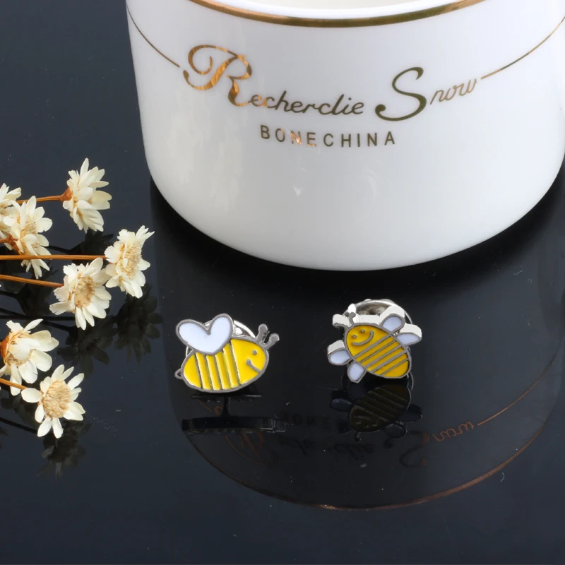 3 вида стилей мини пчела мультфильм брошь дети рубашки нагрудные штыри эмаль
