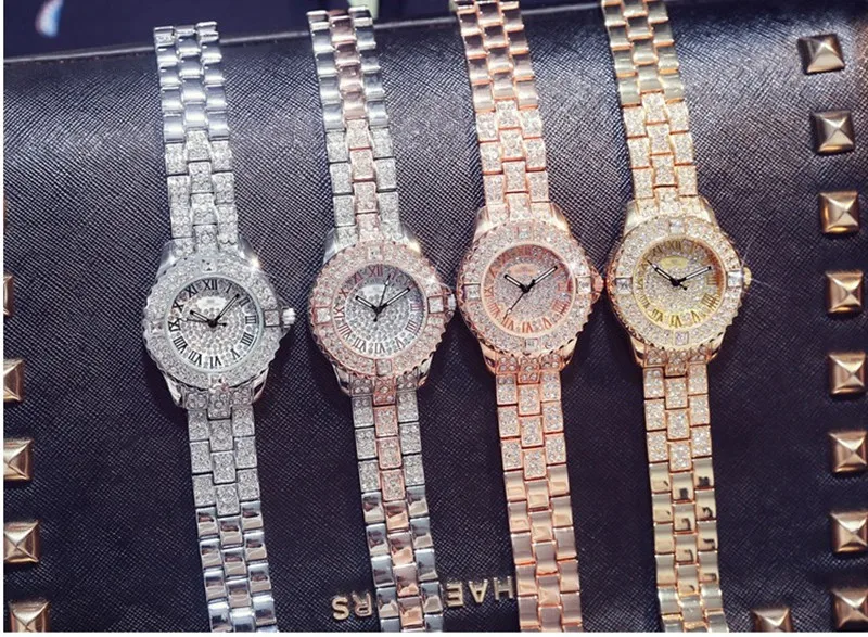 Женский Rhinestone Часы Леди Платье Женщины смотреть Алмаз Люксовый бренд Браслет Наручные Часы дамы Кристалл Кварцевые Часы