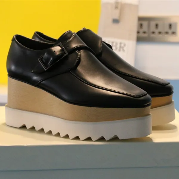 Sapatos Mulher Женская металлизированной кожи лазерной Цветочные вырезами Для женщин