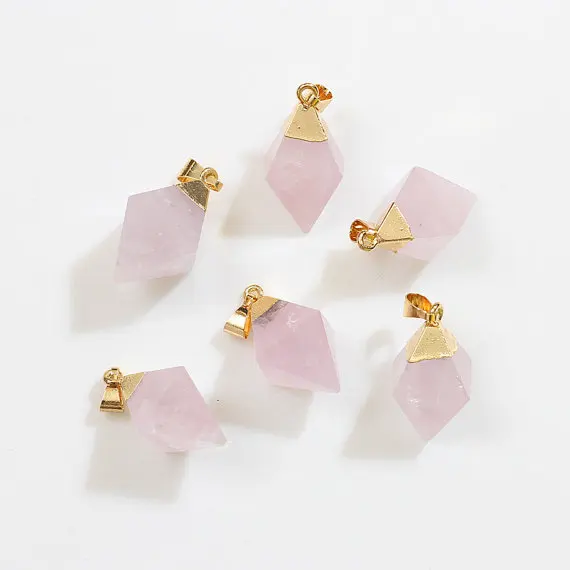 

WT-P568A Hot sale fashion pink stone charm pendant with gold dipped on top