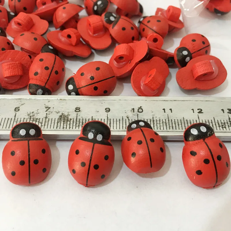 100 шт. Божья коровка формы кнопок пластиковые мини кнопки декоративные изделия по