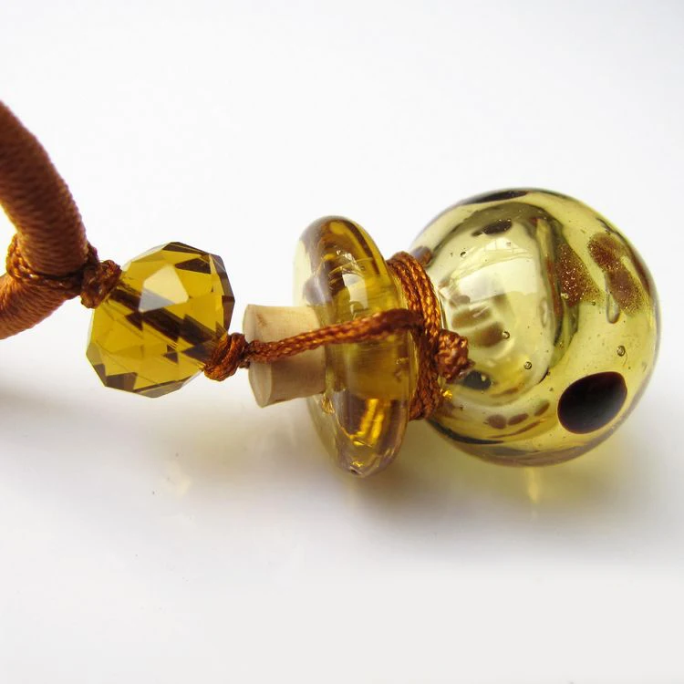 Красивое ожерелье с подвеской в виде духов из муранского стекла флаконы эфирным