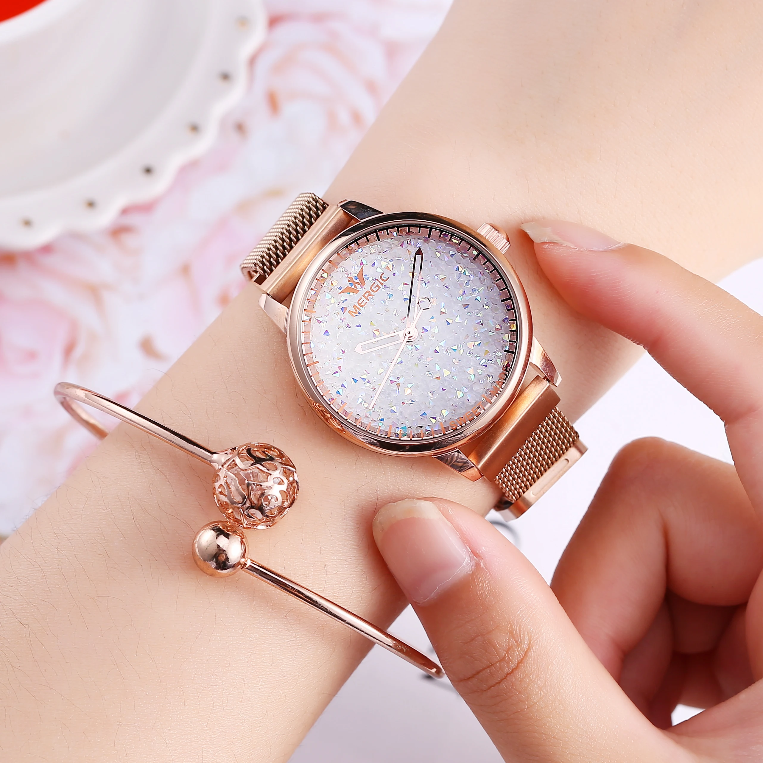 2019 розовое золото Для женщин часы Творческий браслет дамские класса люкс