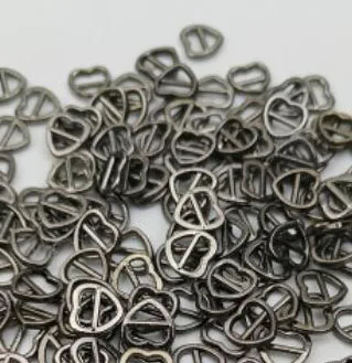 DIY кукольная одежда аксессуары BJD в форме сердца Мини Кнопка 7*7 ультра маленькая мини пряжка ремня обувь сумка Кнопка A0037F - Цвет: Style A  Gun black