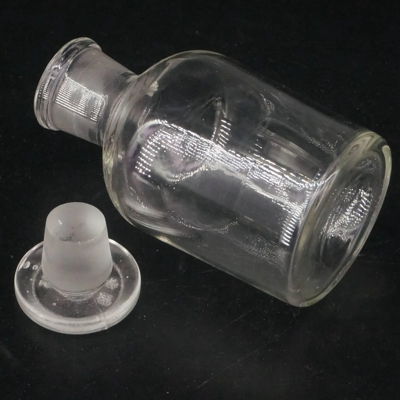 

Laboratory Chemistry Equipment 125ml Narrow Mouth Reagent Bottle Transparent Clear Glass with Ground in Glass Stopper