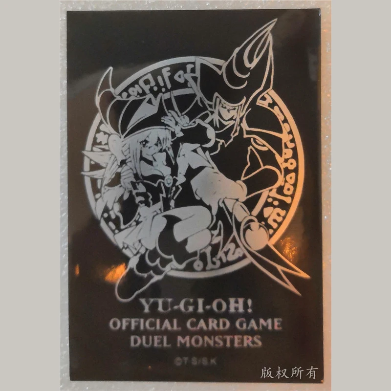 V 50 шт./упак. Настольная игра Yu-Gi-Oh карты профессиональный Пластик куртка держатель для карт различных Цвета Чехол для карт - Цвет: V