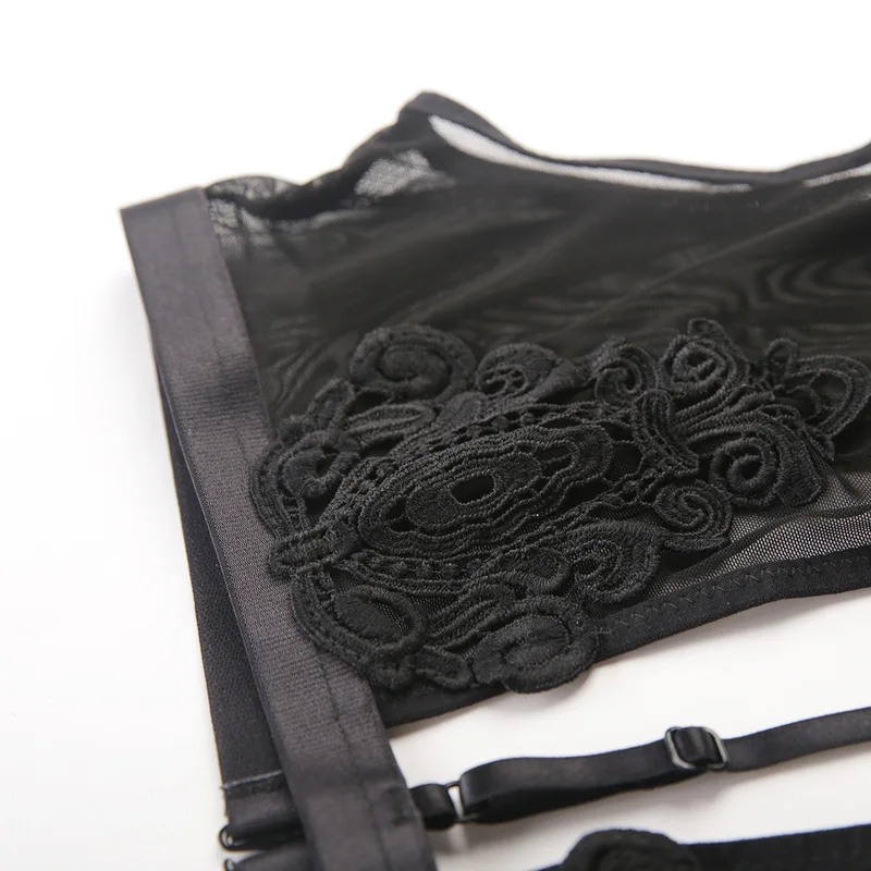 

Woman Bra Underwear Female New Fashion Linserie Patchwork Embroidery Floral Transparent Mesh S M L XL XXL Hollow Out Bra 2 color