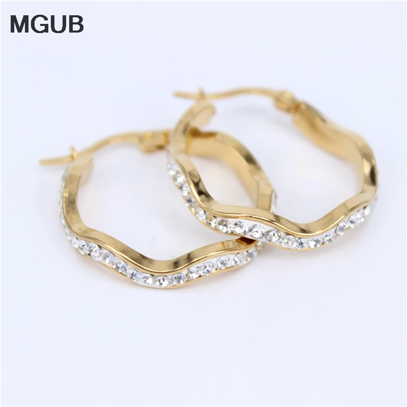 Оптовая продажа классические 2 цвета на выбор популярные цветные серьги кольца