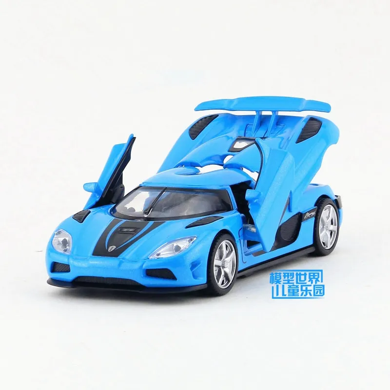 1:32 весы/литая под давлением модель/Koenigsegg Agera R супер игрушка/звук и светильник/детский подарок/образовательная Коллекция/откидной автомобиль - Цвет: Синий