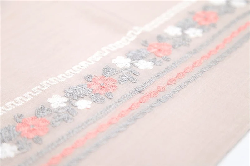 2018 Новый вышитый цветок шарф модный хиджаб роскошные женские шарфы и шали бренда