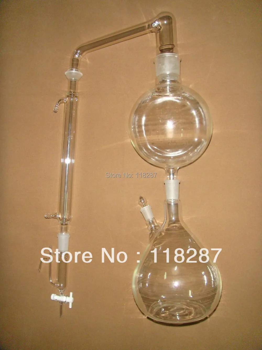 Комплект для дистилляции пара эфирного масла включает только всю стеклянную