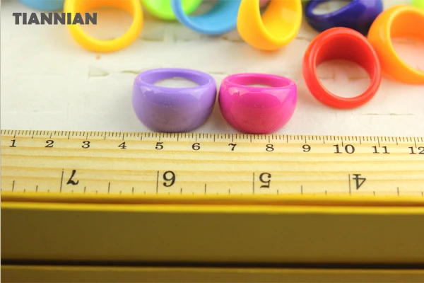 10 шт оптом много разные Яркие Цвета Смола Lucite массивное кольцо ювелирные изделия