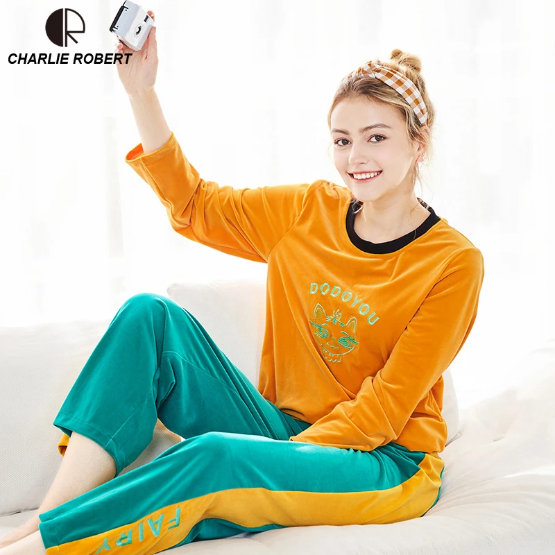 

Gold Velvet Winter Women Pajama Sets Female Flannel O-Neck Print Casual Loose Home Clothes Winter Warm Suit Two Piece Lingerie