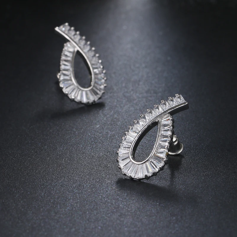 Новые сверкающие прозрачные серьги-гвоздики с кубиками циркона ААА редизайн