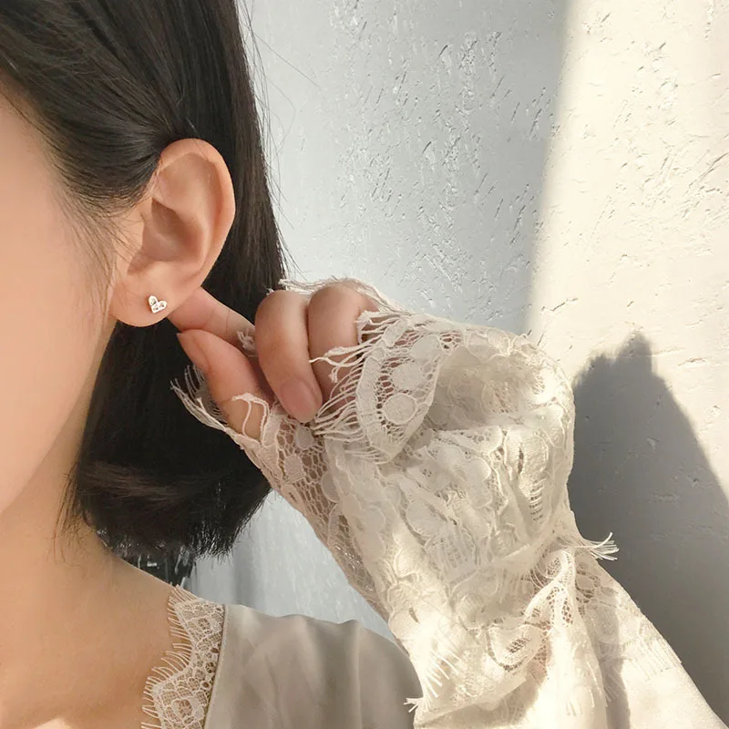 Мини Сердце CZ серьги 100% стерлингового серебра 925 ювелирные гипоаллергенный для