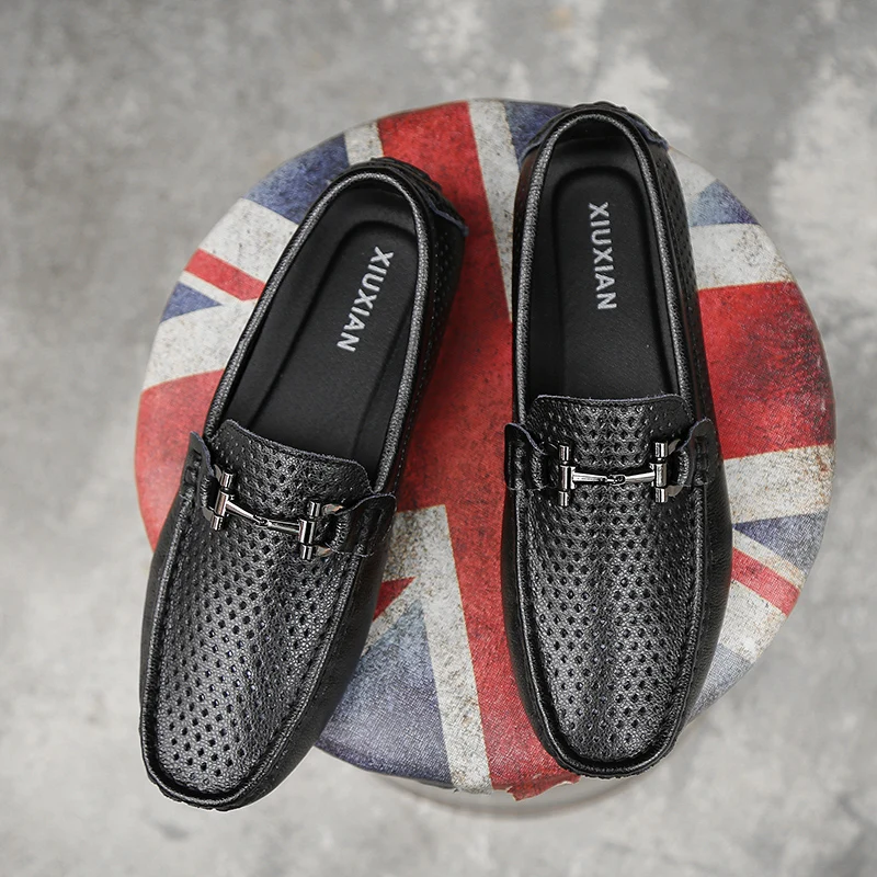 Мужские лоферы 2018 Повседневная водонепроницаемая обувь Модные Кожаные слипоны