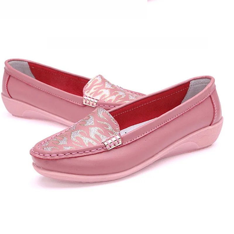 Женщин из натуральной кожи мать мокасины женская мягкие досуг квартиры женщина