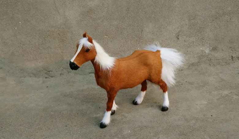 МОДЕЛЬ искусственная желтая horse, полиэтилен и мех, большой размер 22x2, 5 см, статуэтка лошадка ручной работы, реквизит для украшения дома, подарок a2750