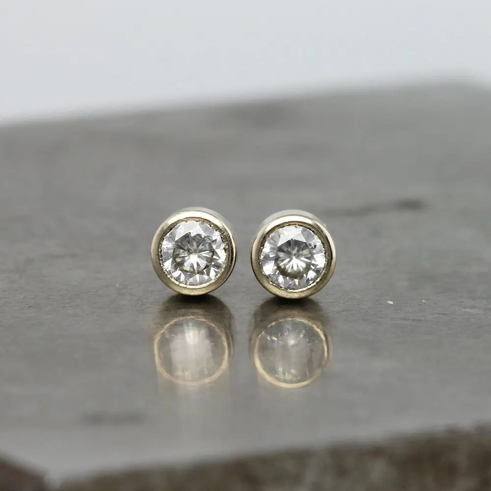 Твердые 14 к белое золото 0.5ct 1ct EF Push Back серьги-гвоздики Тест Положительный Муассанит алмаз для женщин