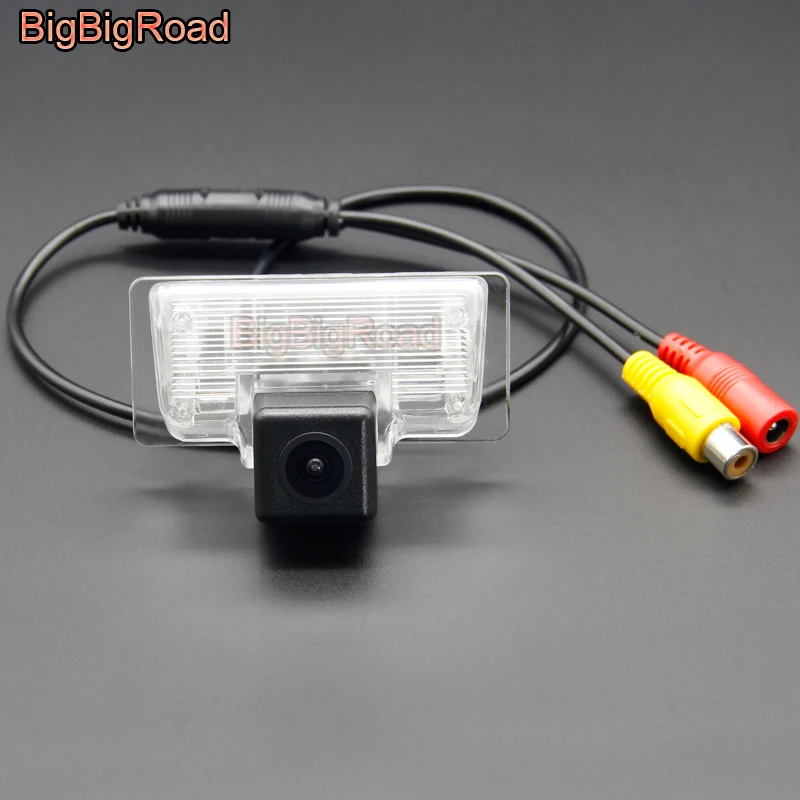 

BigBigRoad Car Back up Reverse Camera For Nissan Sentra / Versa Note 2014~2015 Parking Rear View Camera
