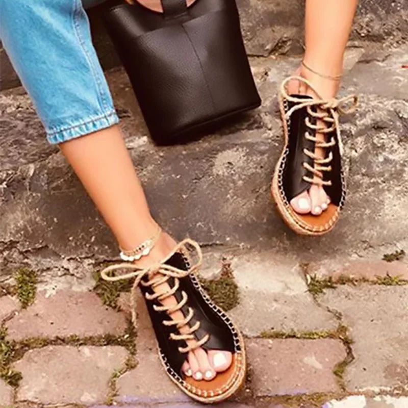 Шлепанцы VTOTA женские кожаные на платформе шнуровка сандалии пляжные тапочки