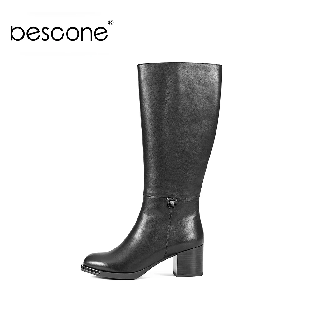 BESCONE/женские сапоги из натуральной кожи; высококачественные сапоги до колена с круглым носком; модные женские сапоги на низком каблуке с металлическим украшением; BA01
